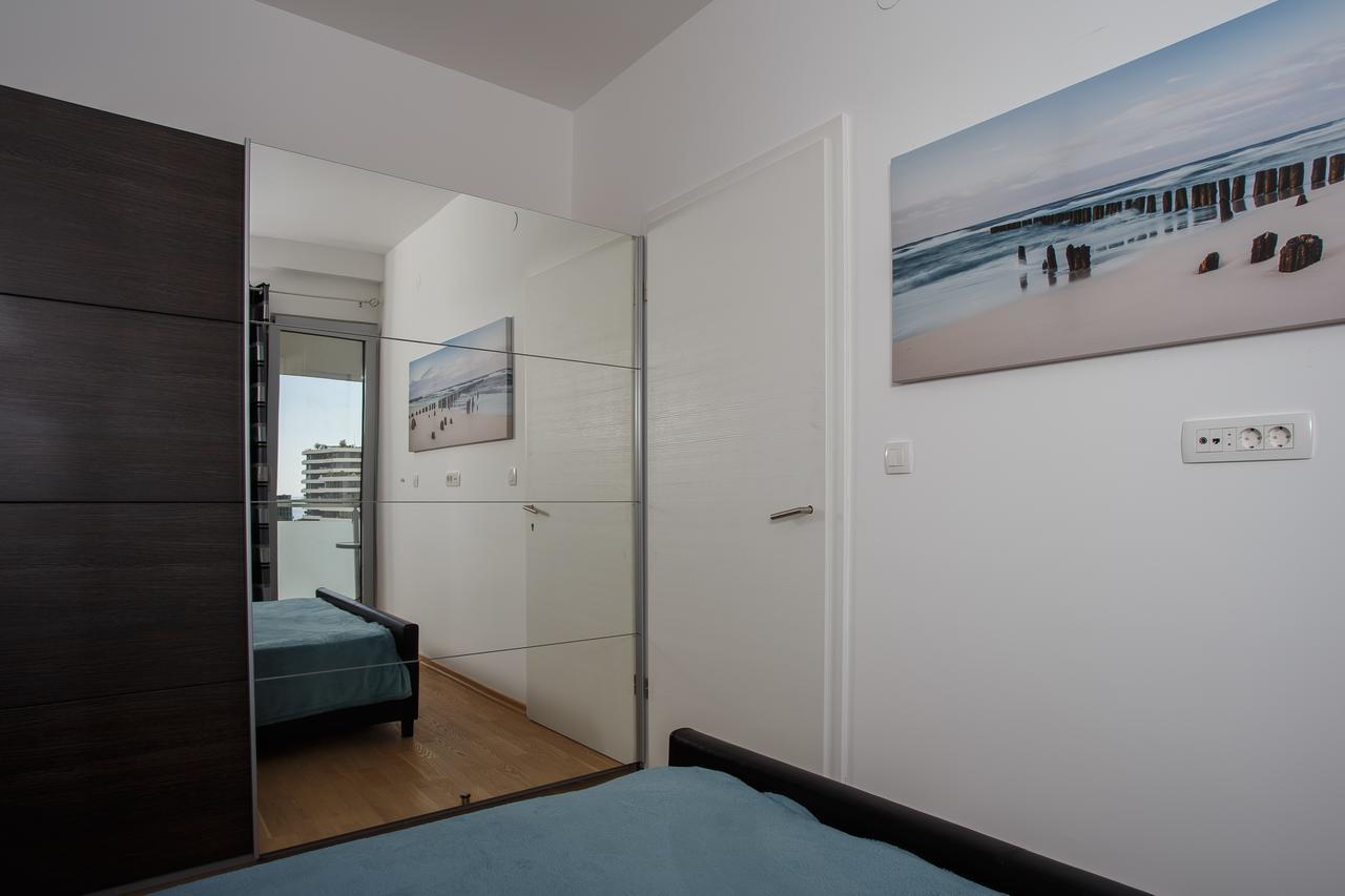 Koi Town Heart Apartment Budva